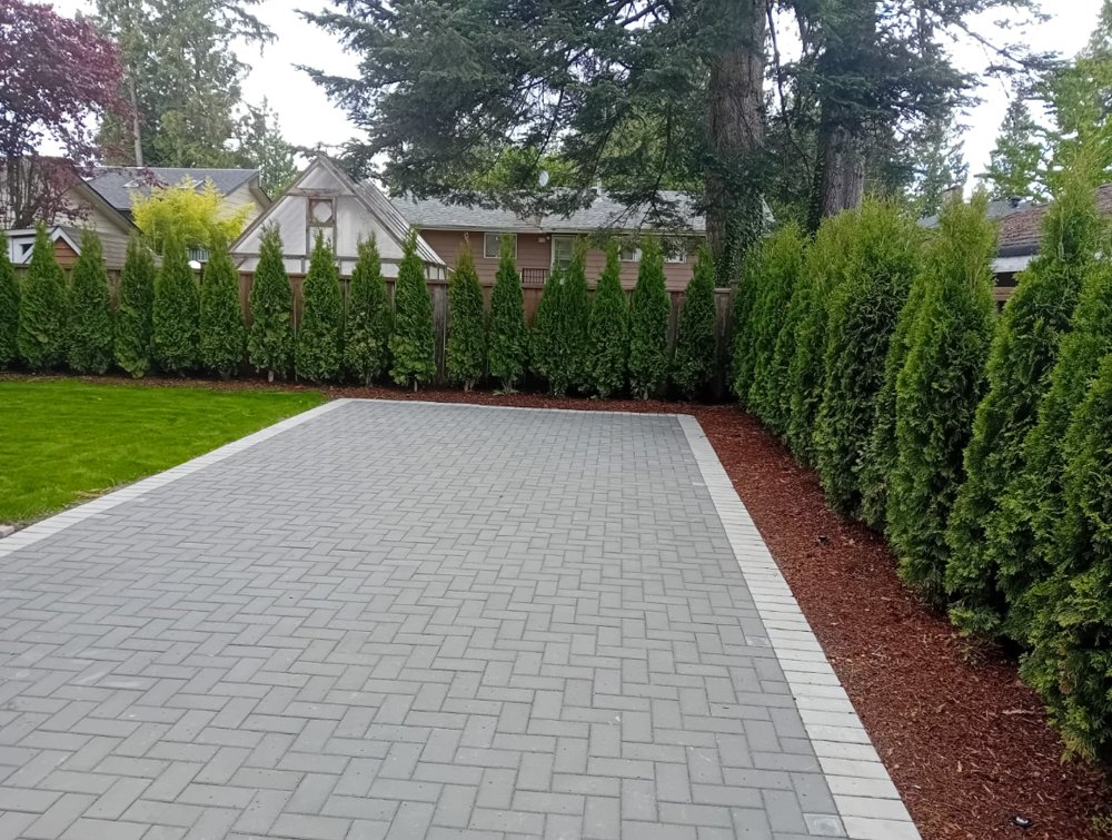 Paver patio and walkway project 3